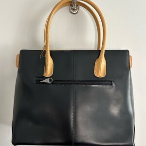 Elegant Black and Tan leather Women's Handbag